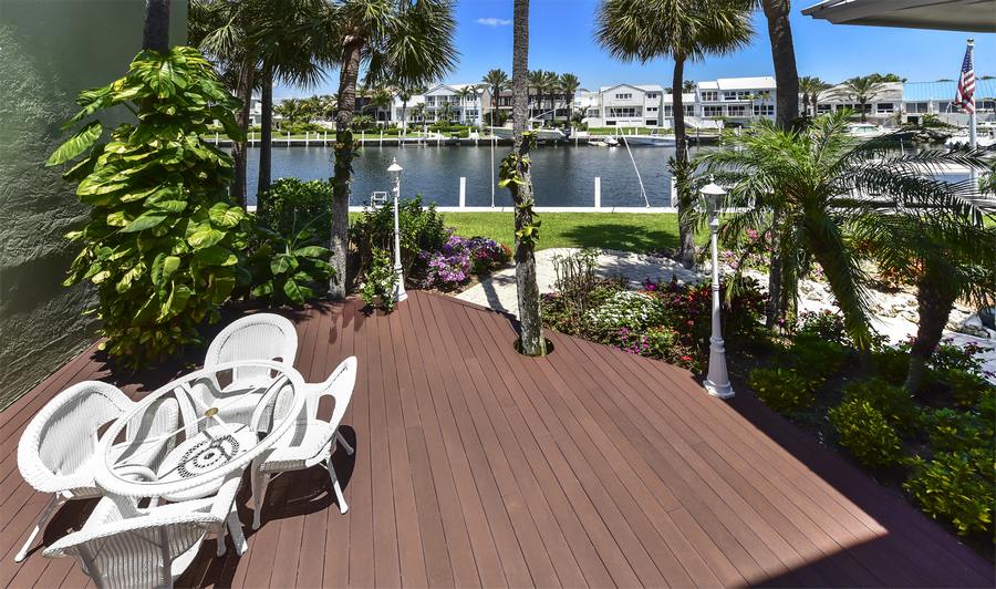 Outdoor Sitting Area
